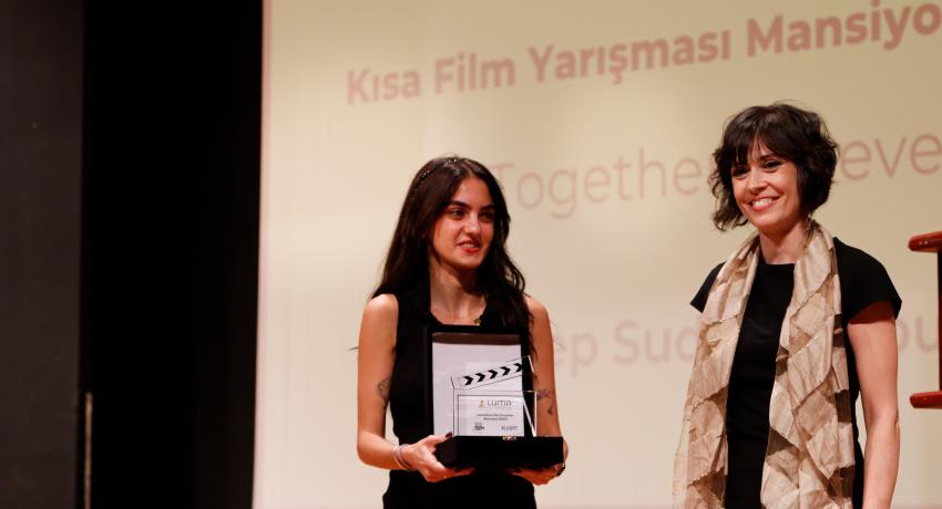 Mansiyon Ödülü